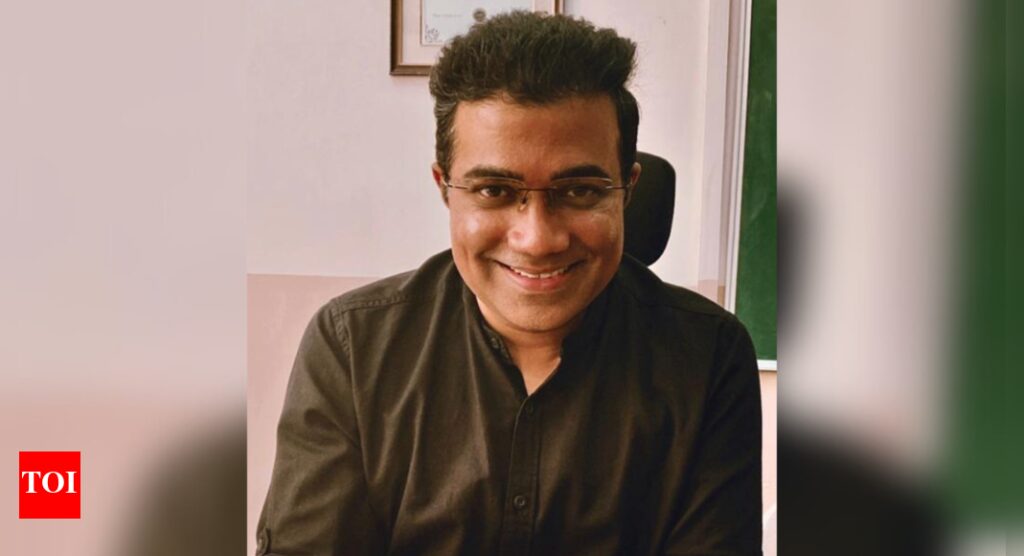 Bengaluru Resident Demands Rs 50 Lakh Compensation from BBMP for Pothole-Induced Neck Pain | Bengaluru News