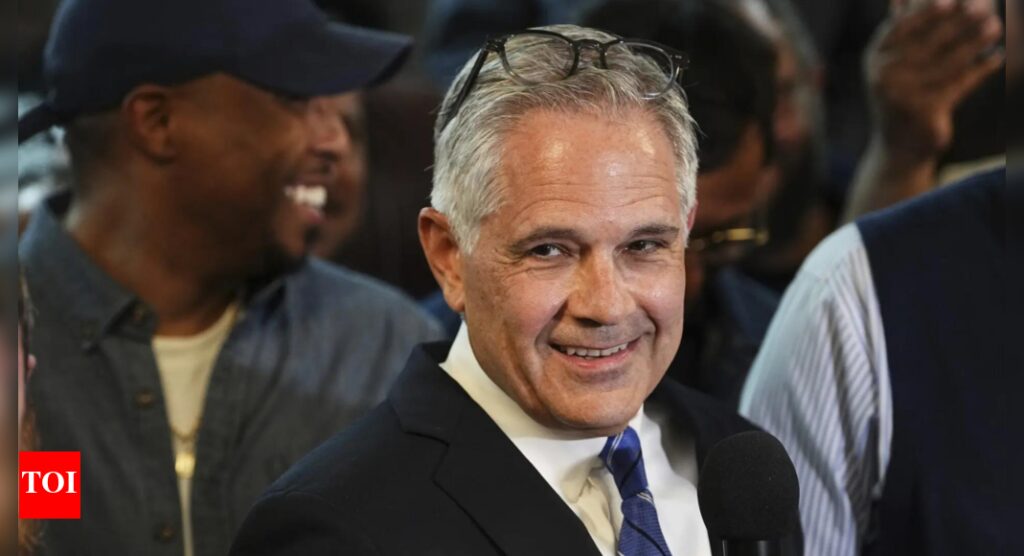 Larry Krasner wins Philadelphia’s Democratic primary for a third term as district attorney