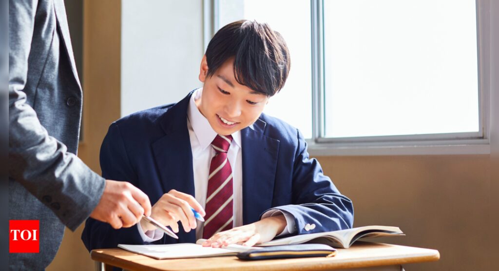 8 effective ways to cultivate discipline and succeed in life