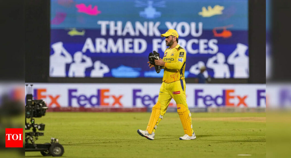 ‘In all fairness, MS Dhoni is struggling’: Former World Cup winner makes a scathing attack on CSK captain | Cricket News