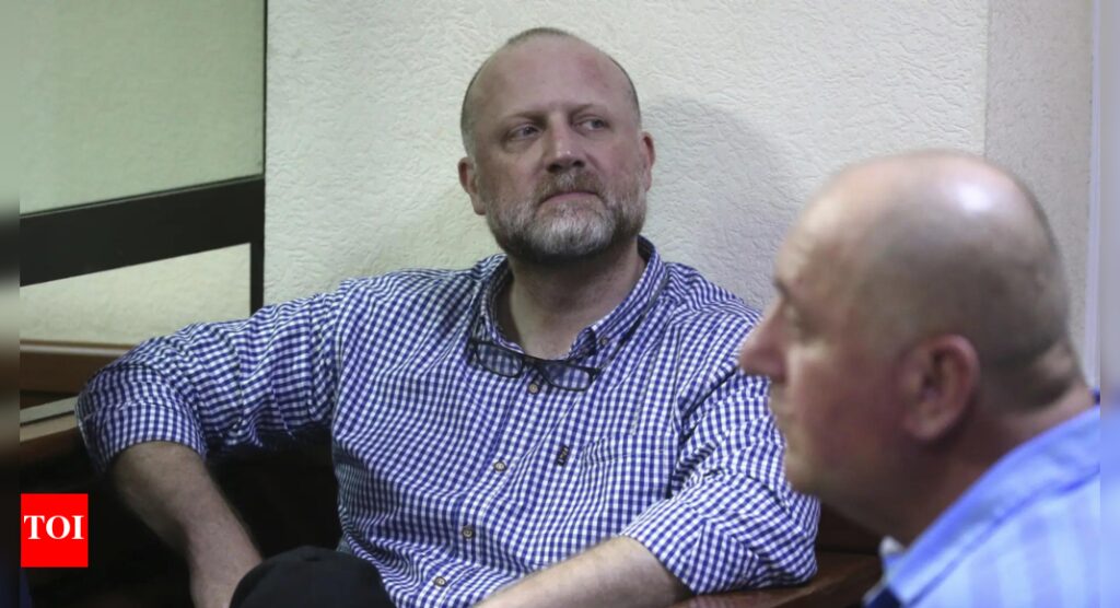 Georgia jails opposition leader amid crackdown on dissent