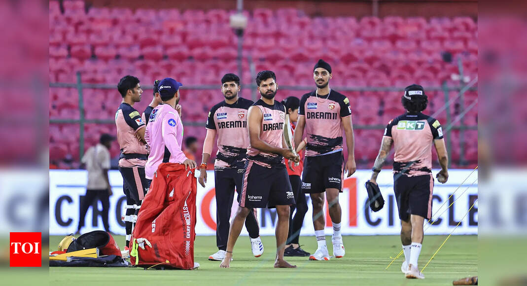 PBKS vs DC Live Score, IPL 2025: Punjab Kings chase top-two finish against ousted Delhi Capitals