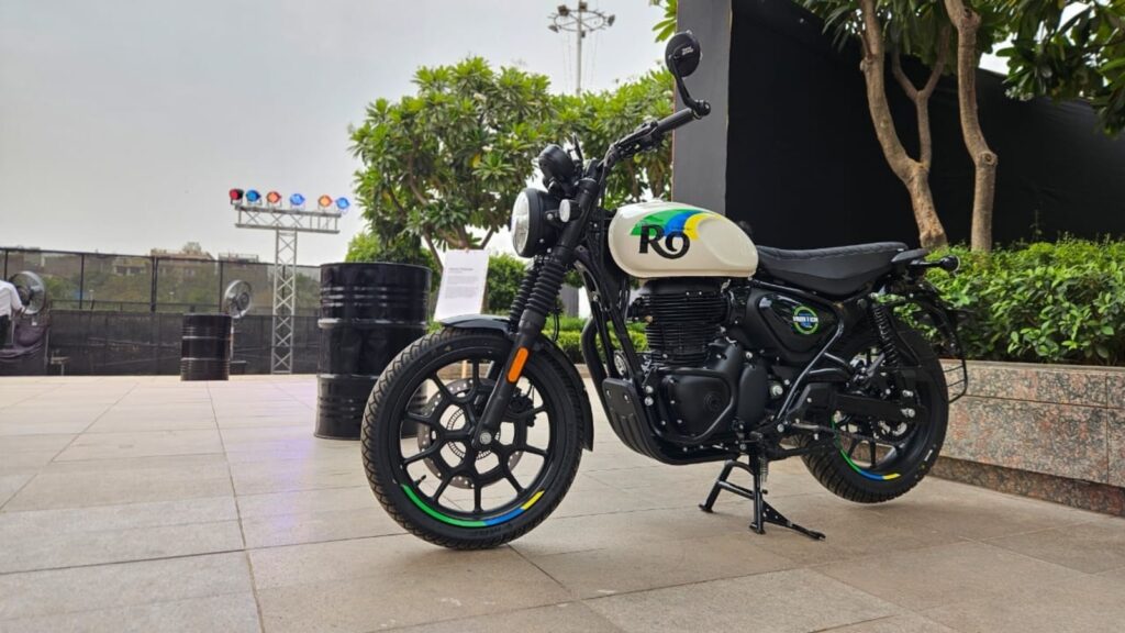2025 Royal Enfield Hunter 350 vs rivals: Price Comparison