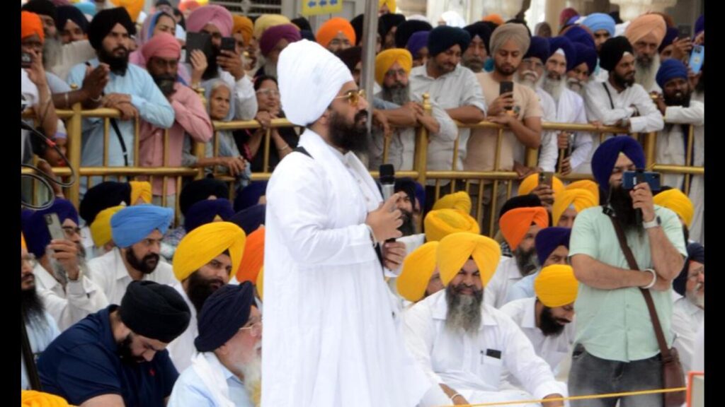 Akal Takht pardons Sikh preacher Dhadrianwale