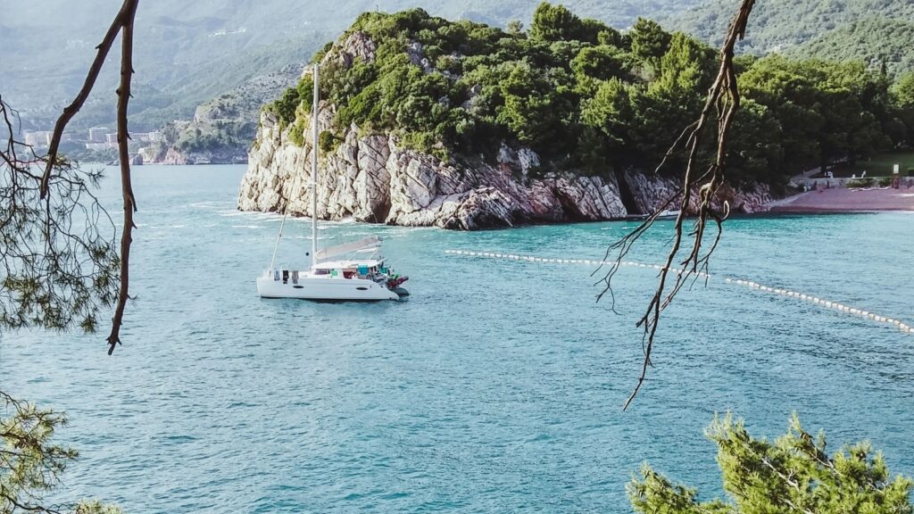 American tourist reveals 6 culture shocks she’s faced in Montenegro: No McDonald’s and more | Trending