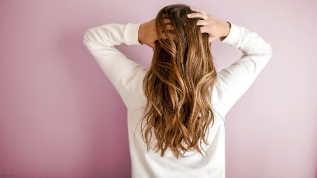 Can scalp massages help in stopping hair thinning and hair loss? | Health