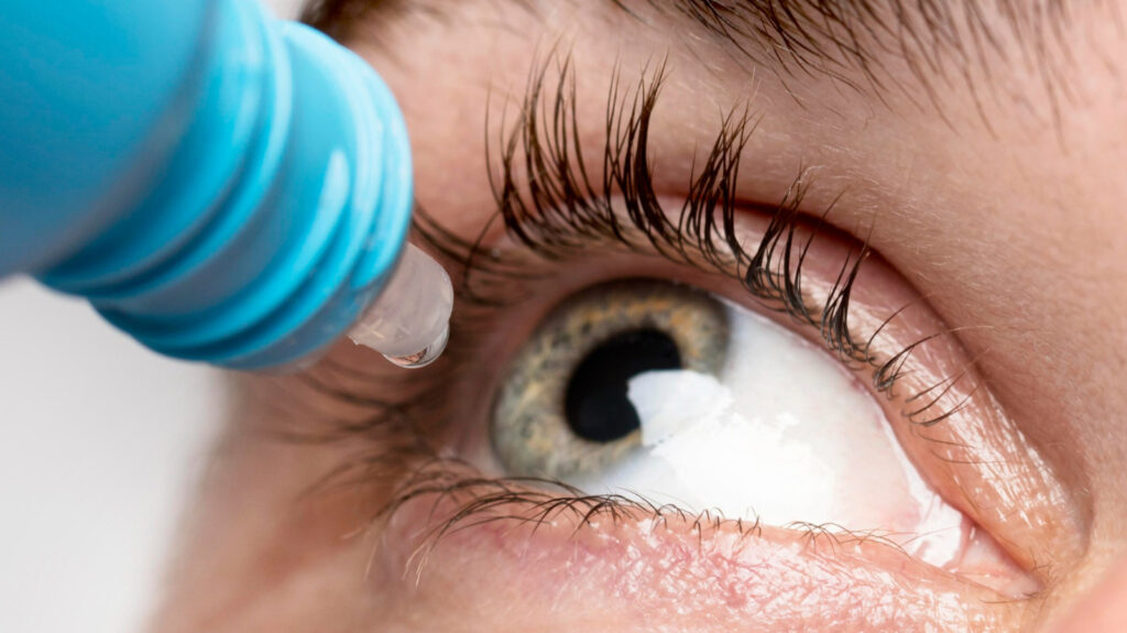 Cataract to glaucoma: Doctor shares 5 common eye conditions that affect women after the age of 40 | Health