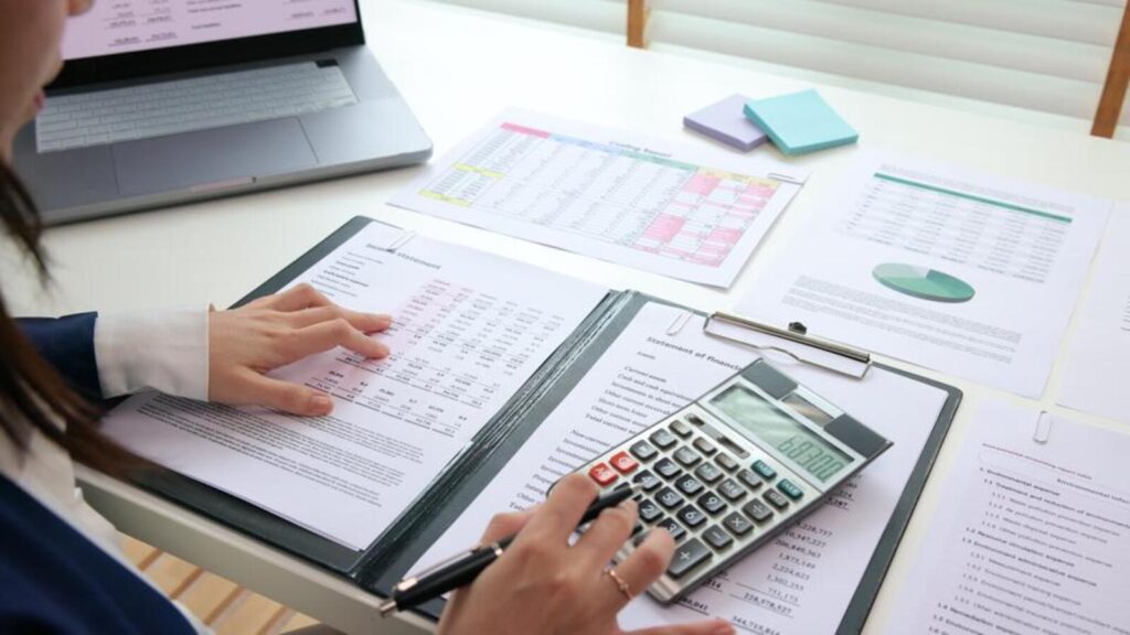 City colleges introduce financial planning courses in curriculum | Mumbai news