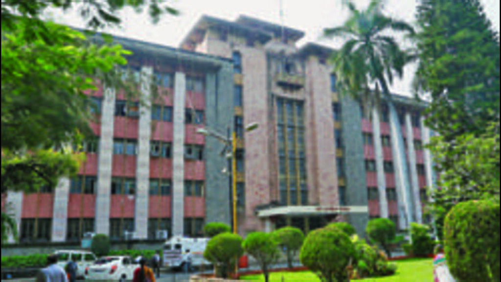 Dead bodies cannot be withheld over unpaid bills: PMC notice to private hospitals