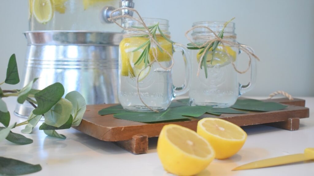 Doctor says ‘drinking lemon water for 30 days’ can improve your skin, aid digestion and enhance nutrient absorption | Health