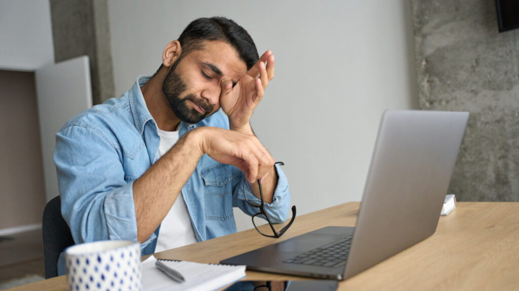Doctor shares 5 tips to relieve your tired eyes and help reduce screen fatigue | Health