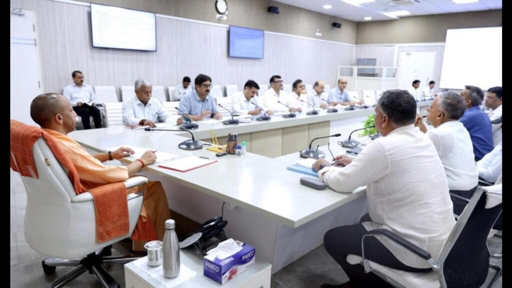 Ensure one-time disposal of pending maps: CM Yogi to development authorities