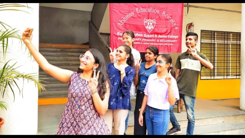 HSC results 2025: Maha scores 91.88 passing percentage