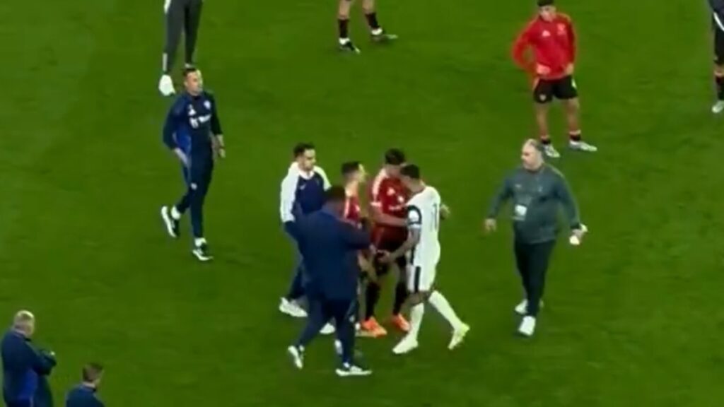 Harry Maguire rages at Cristian Romero after full-time, pushes and shoves in ugly meltdown as Man United lose to Spurs | Football News