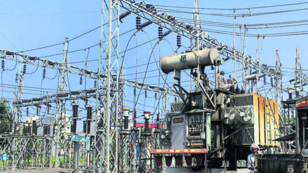 Heavy rains disrupt power supply across Pune 