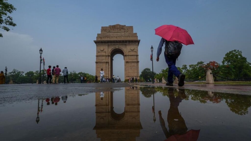 IMD predicts stormy Sunday in Delhi, alerts for swathes of country | Latest News India