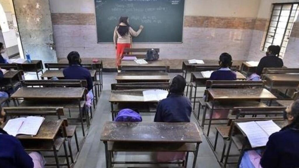 In new guidelines, Maharashtra schools told to get CCTV cameras, conduct 3 roll calls | Mumbai news