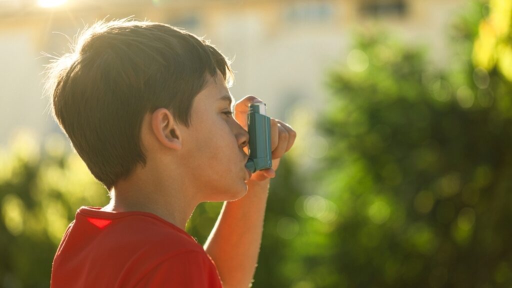 Is asthma infectious? Doctor reveals 7 surprising facts about asthma you may not know | Health