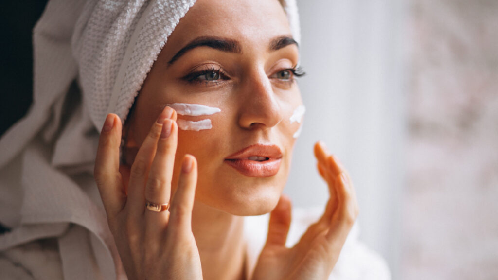 Is heat wave making your skin age faster? Dermat shares 5 skincare tips to follow | Health
