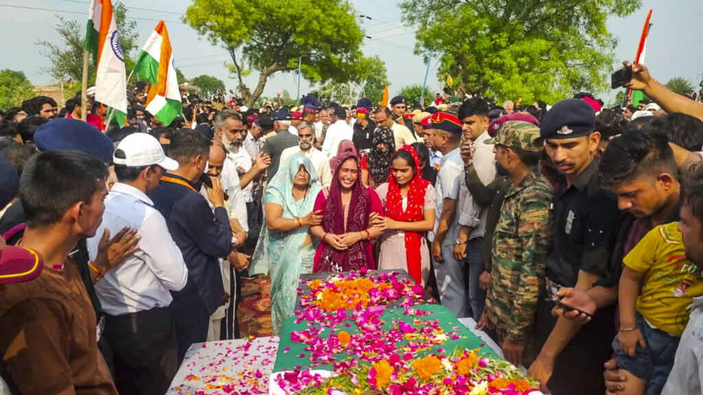 Last rites of Lance Naik, who died in Poonch shelling, performed in Palwal