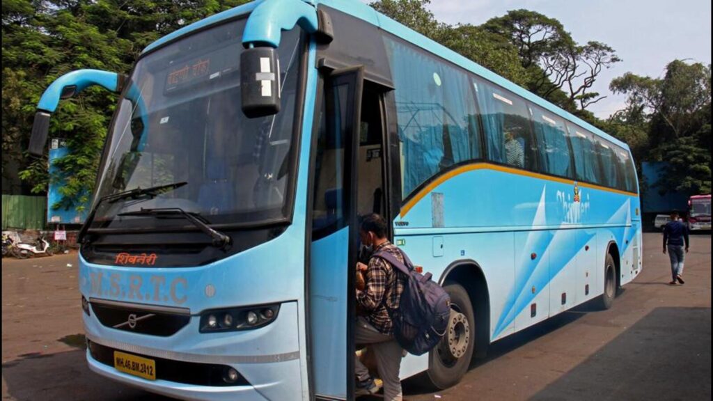 MSRTC to buy 20,000 hybrid buses over 4 years | Mumbai news