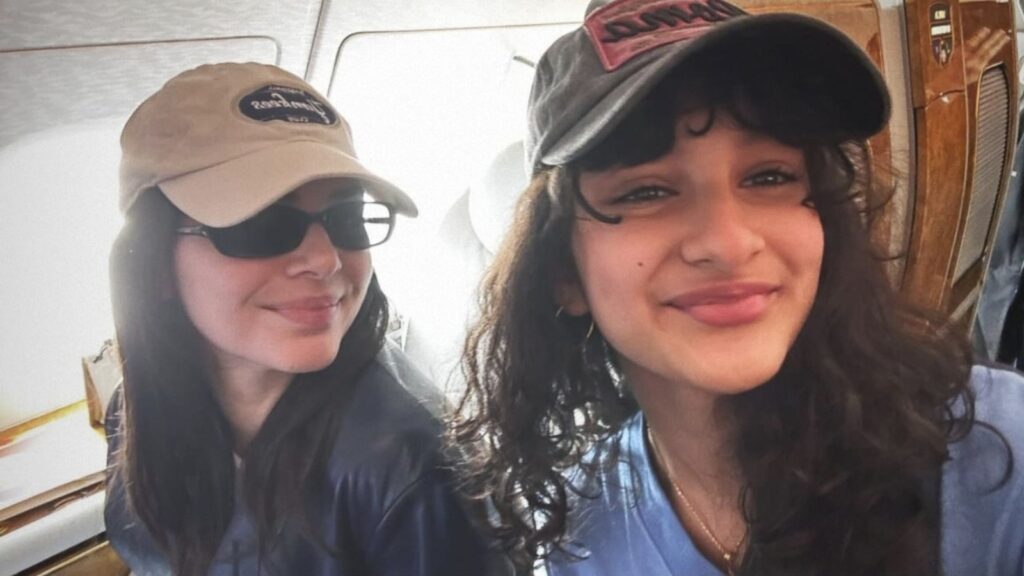 Mahesh Babu’s daughter Sitara Ghattamaneni bumps into Kendall Jenner; clicks selfies with her