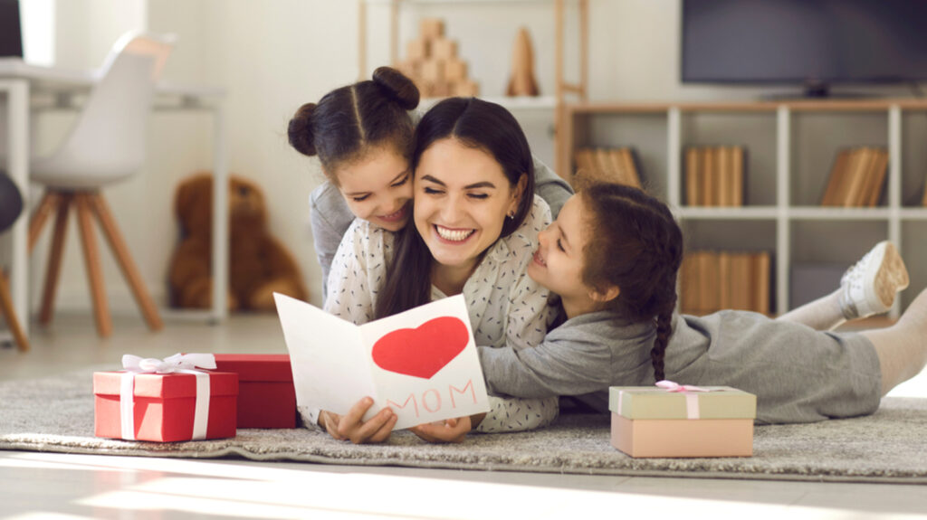 Mother’s Day 2025: Bake these 7 sweet treats that say ‘I Love You’ mom
