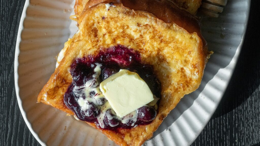 Mother’s Day 2025: Make this simple but indulgent Challah French toast for breakfast to surprise mom