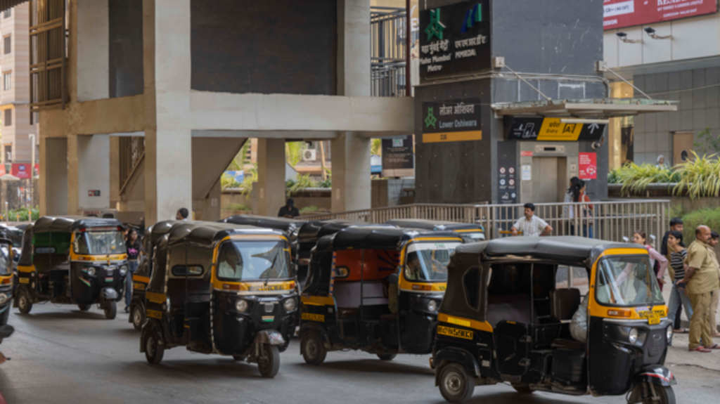 Mumbai: 28,814 cab, auto drivers may lose licences for trip refusals | Mumbai news