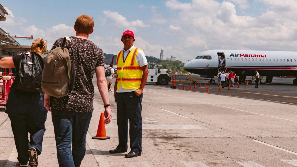 Musician claims 3 agents at Washington DC airport spoke Hindi: ‘H1B is a complete fraud’ | Trending