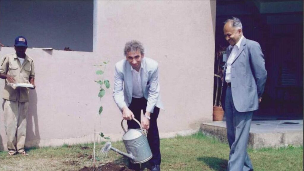 Narlikar’s Newton apple tree tribute at IUCAA withered in Pune heat