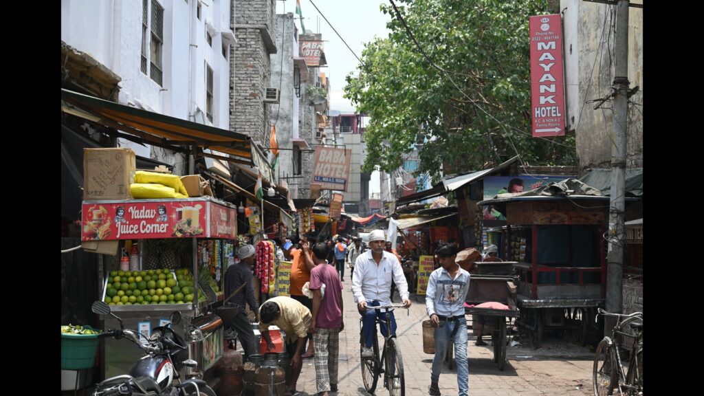 Only 93 Lucknow hotels, restaurants fire-safe, rest all ticking bombs