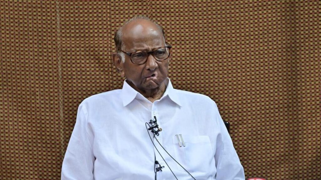 Pawar stays away from former CMs felicitation, 5 NCP (SP) MLAs jump ship | Mumbai news