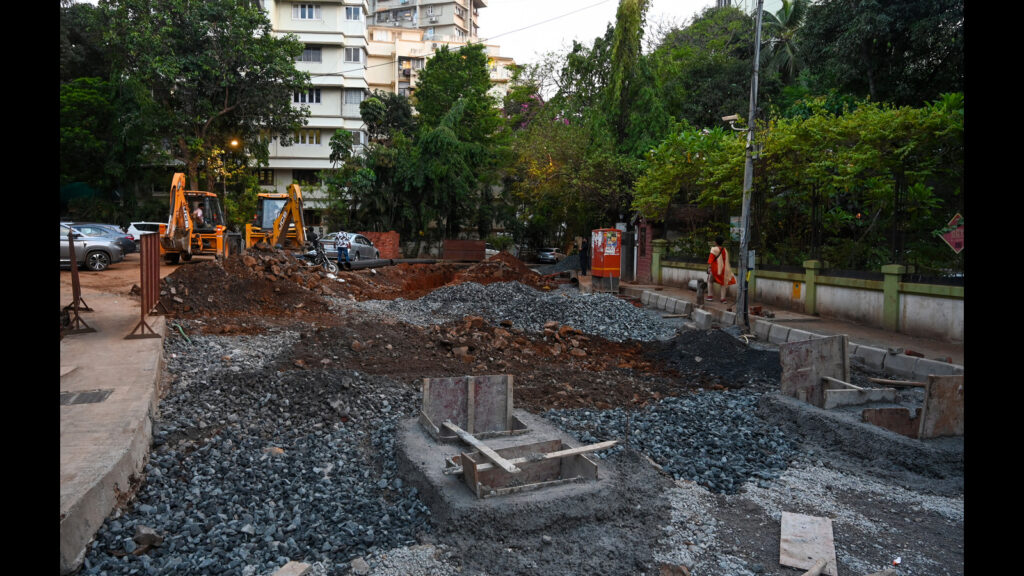 Perry Cross Rd residents irked by sluggish road repairs | Mumbai news