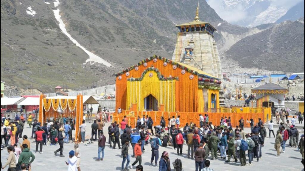 Portals of Kedarnath Dham opened for devotees