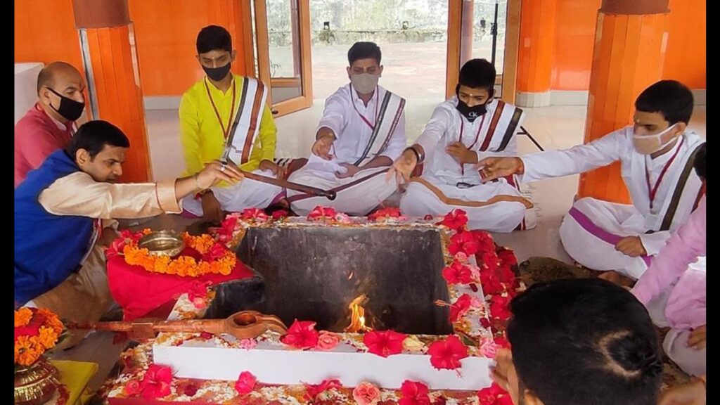 Prayers for peace held at Vaishno devi shrine