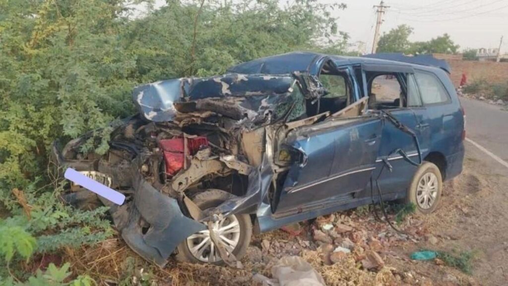 Rajasthan: Four of a family dead, 3 injured as ​car rams into truck in Pali