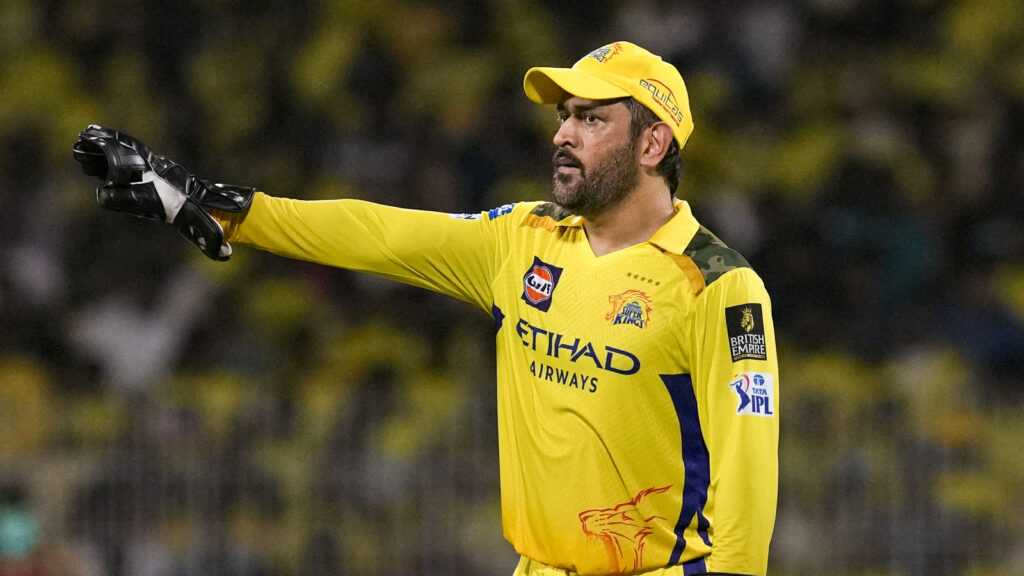 Sunil Gavaskar hits back at MS Dhoni’s critics, indicates CSK legend’s selfless decision: ‘MSD made decision solely…’