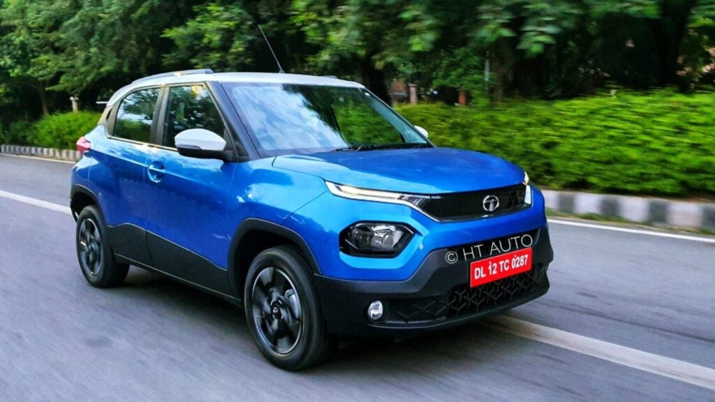 Tata Punch to Maruti Suzuki Fronx: Five SUVs with AMT you can buy under ₹10 lakh