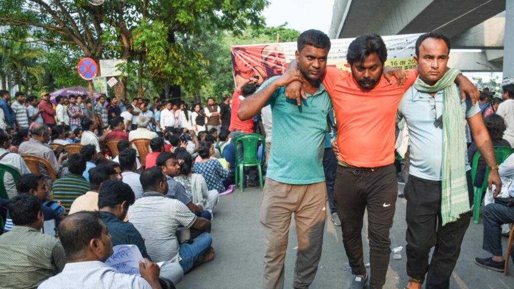 Teachers who attacked cops, vandalised property to be booked: Bengal police | Kolkata