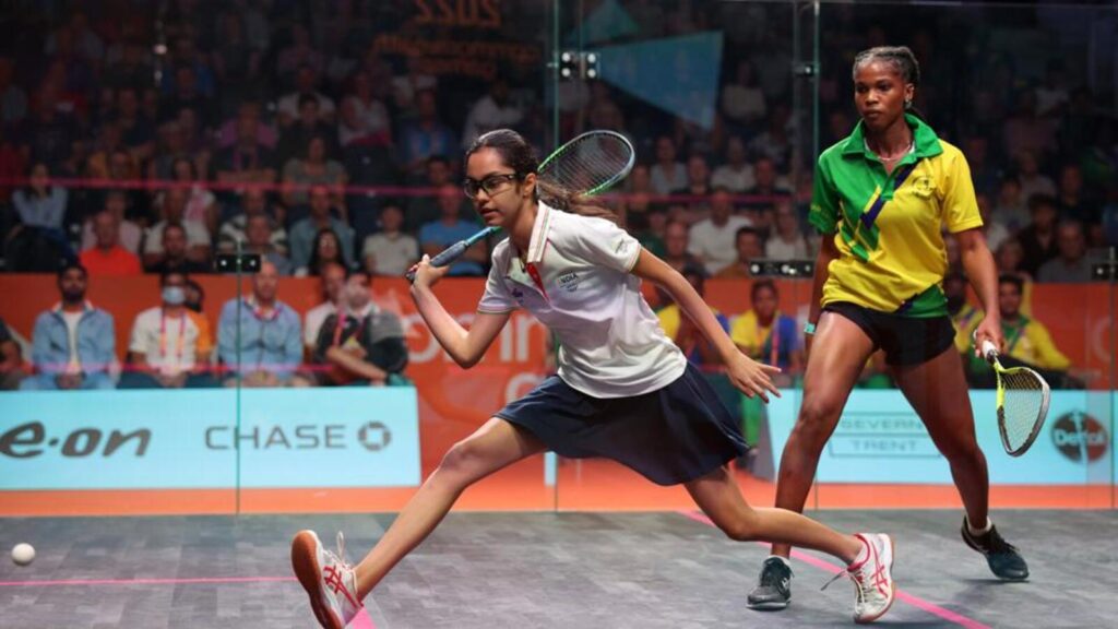 Teenager Anahat ready for senior world squash debut