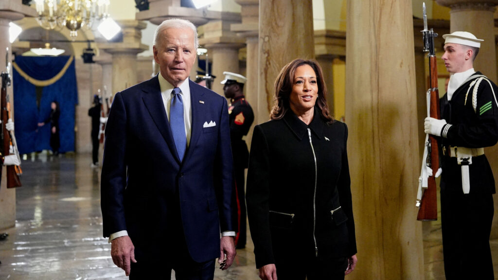 This shocking, viral moment made Kamala Harris’ campaign cut ties with Joe Biden, claims new book | Trending