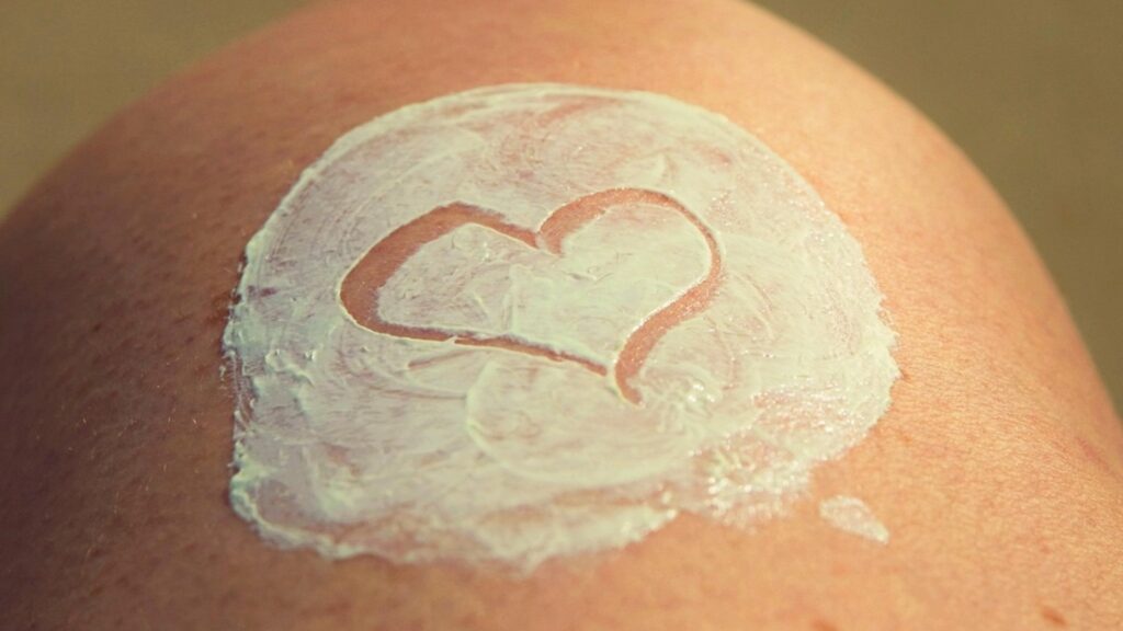 Tips to choose the right skincare products for my skin type | Health