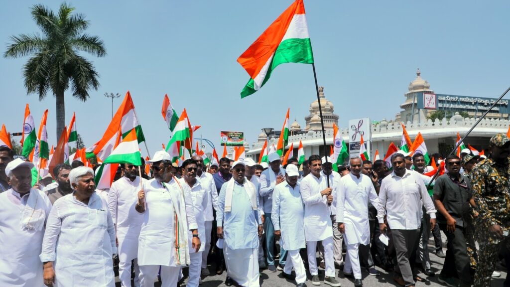 Tiranga yatra held in Bengaluru to show solidarity with armed forces amid rising Indo-Pak tensions | Bengaluru