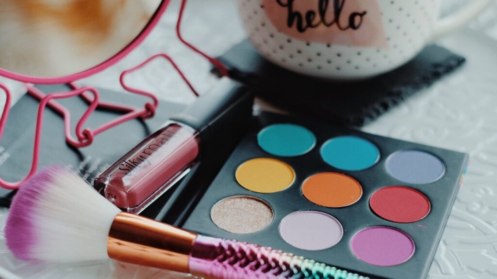 Top 8 matte eyeshadow palettes for elegant and soft eye look; Master the art of eye makeup | Fashion Trends