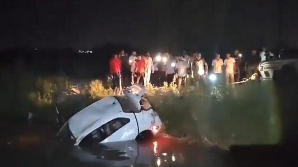 UP: Cop killed, suspect injured after car falls into canal during police chase