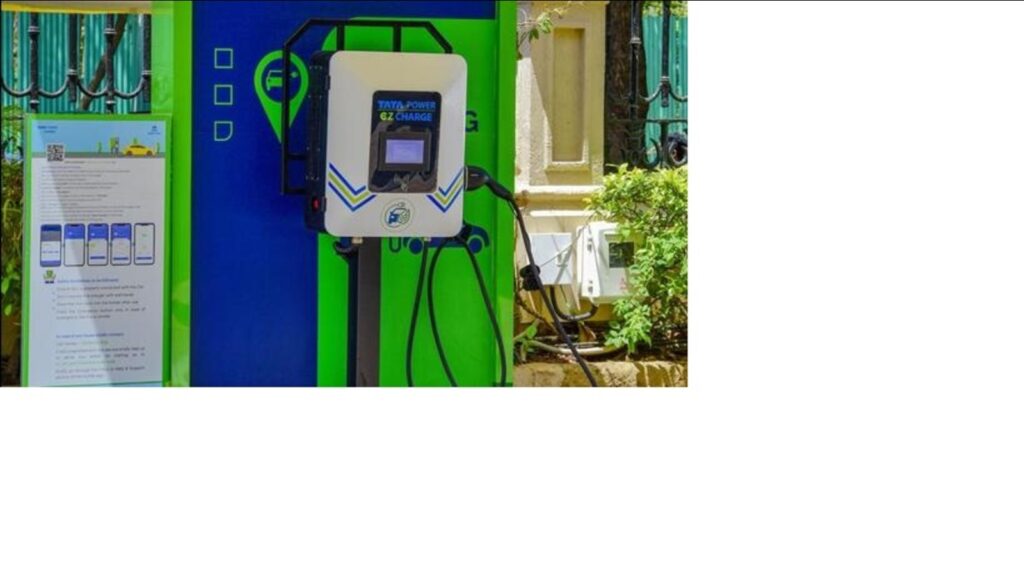 U.P. leading EV state, to set up 320 charging stations in 16 cities