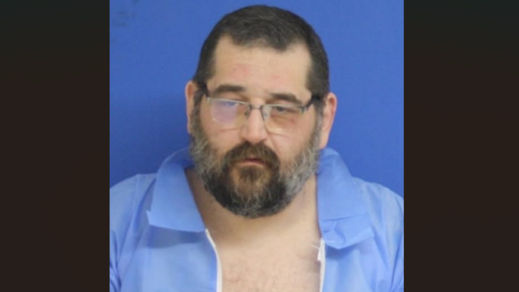 US man accused of killing 12-year-old son with baseball bat, attempting to murder daughter | Trending
