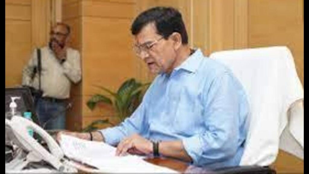 Unnecessary power cuts in Lucknow won’t be tolerated: Minister to officials