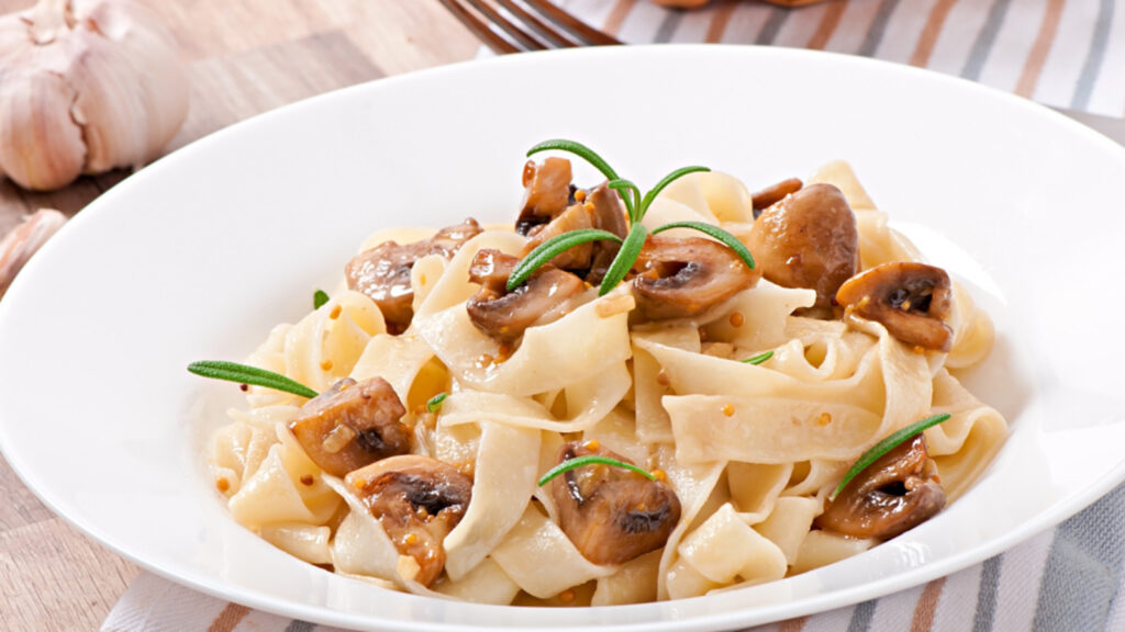 Want a gourmet experience this weekend? Try these 3 exotic dried mushroom recipes